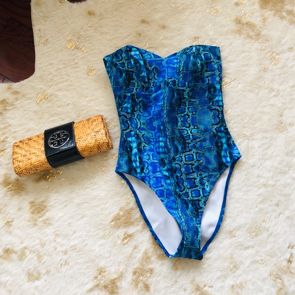 ASOS Snakeskin strapless suite!